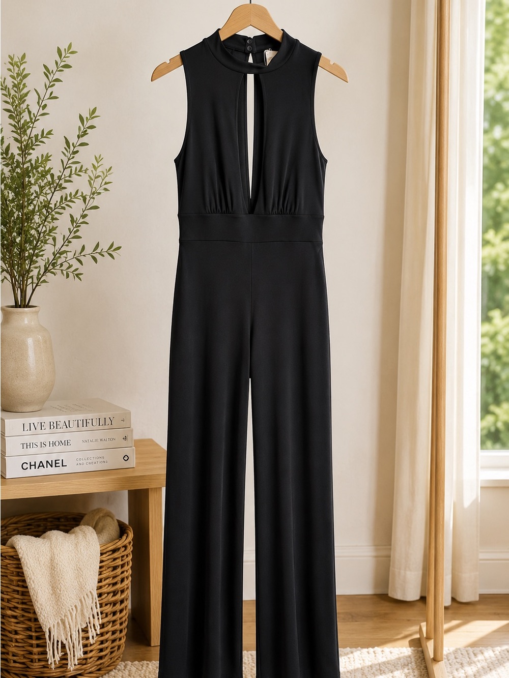 MANGO Black Keyhole Front & Open-Back Wide Leg Jumpsuit – Size Large – NWT